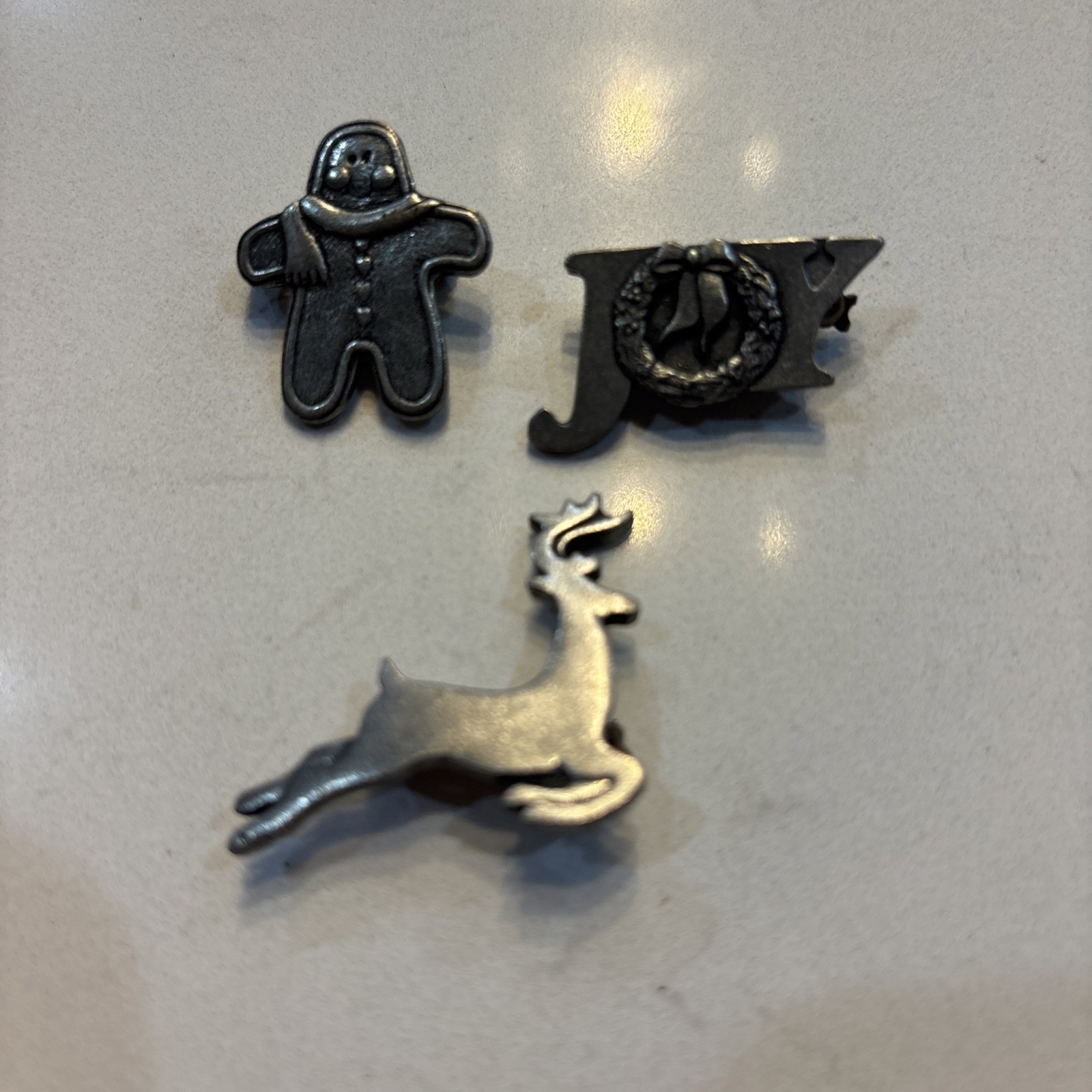 Lot Of 3 Pewter Brooch Pin Vintage Quick Cooking 2001 Reindeer Snowman Joy 15$